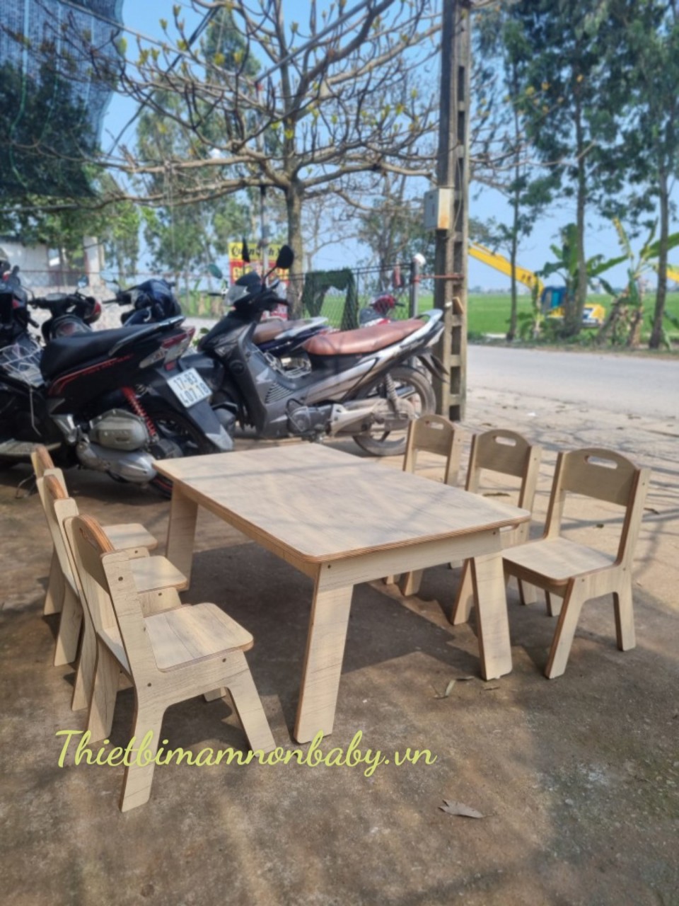 Bàn gỗ plywood caoi cấp BB-078