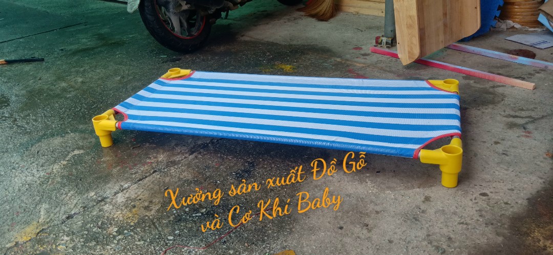 giường lưới chân tròn BB-602