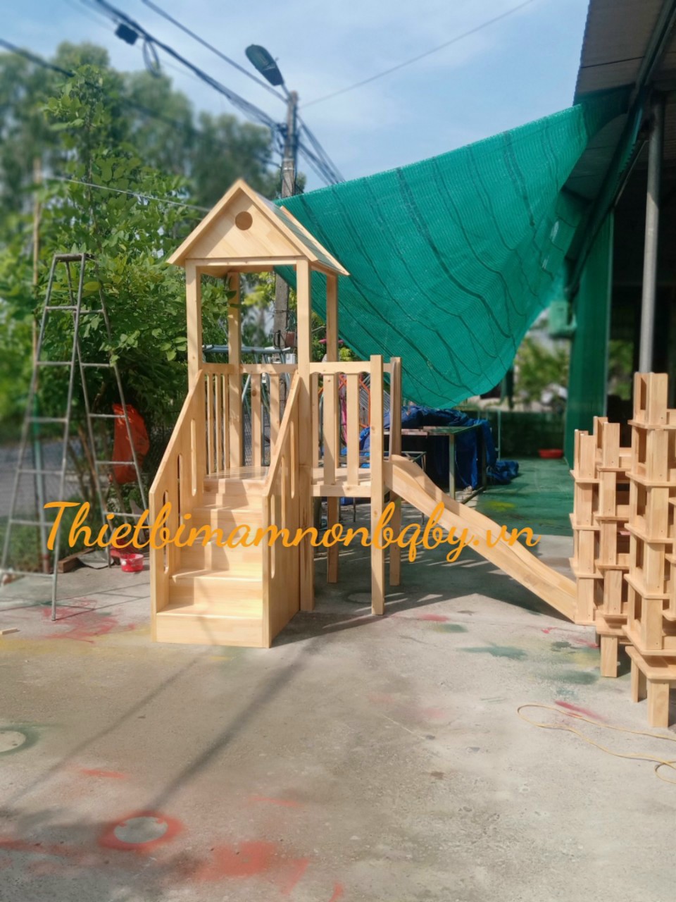 Nhà khối Gỗ BB-268