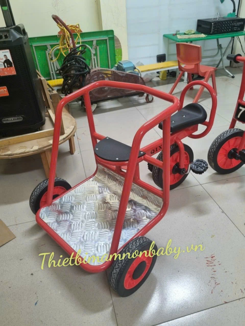 Xe cút kít nhập khâu BB-1268