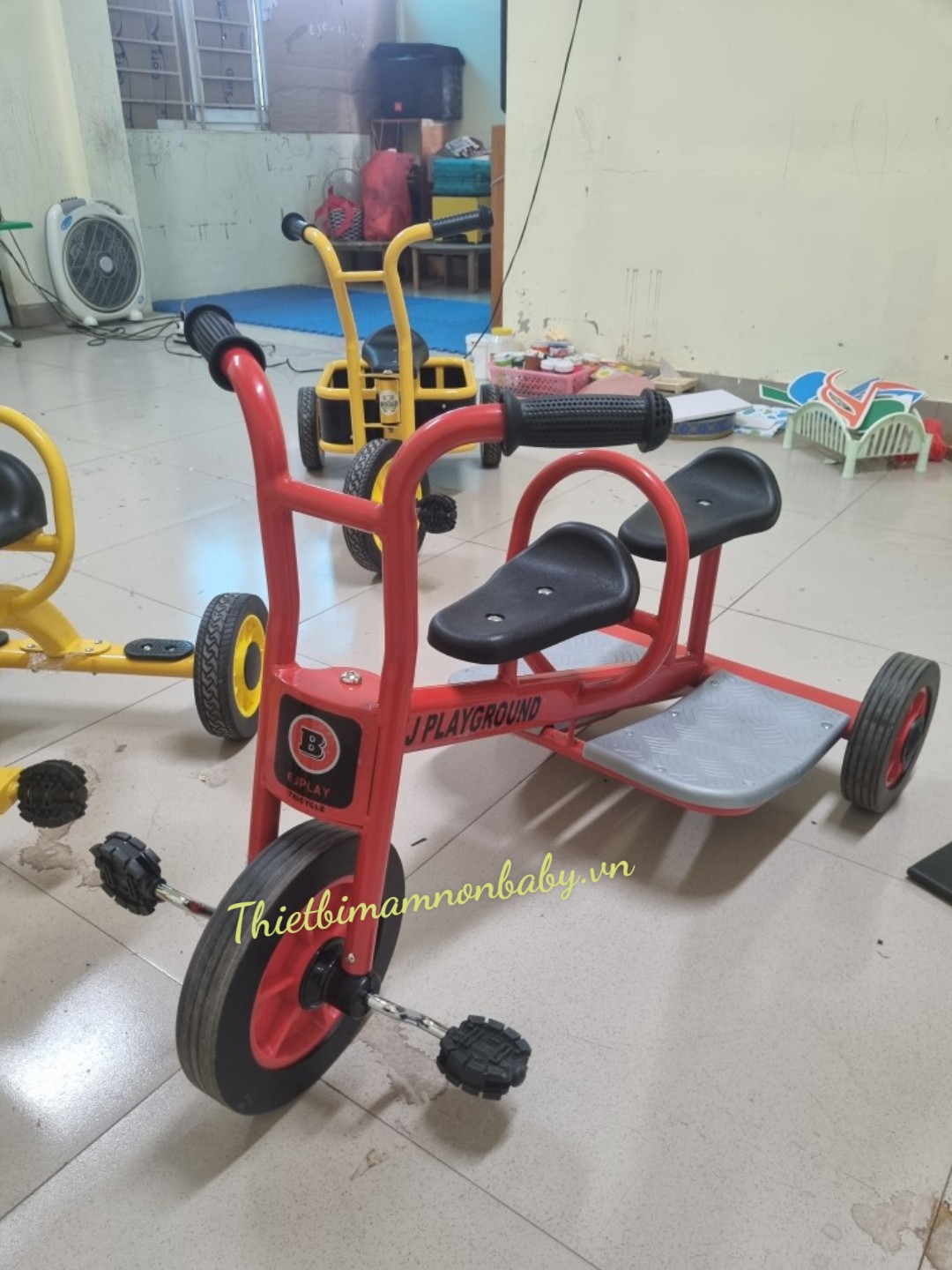 Xe cút kít nhập khâu BB-1269