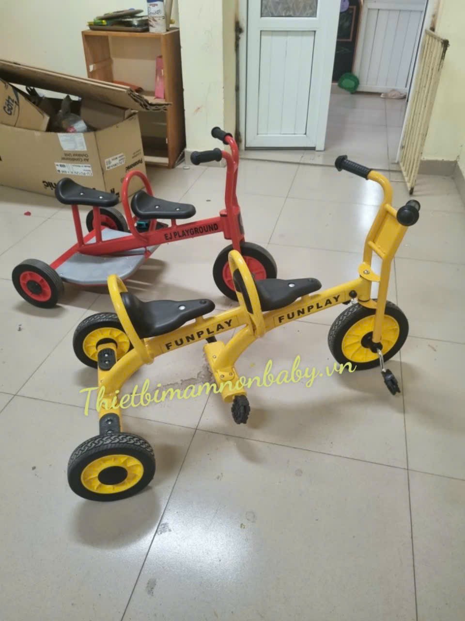 Xe cút kít nhập khâu BB-1267