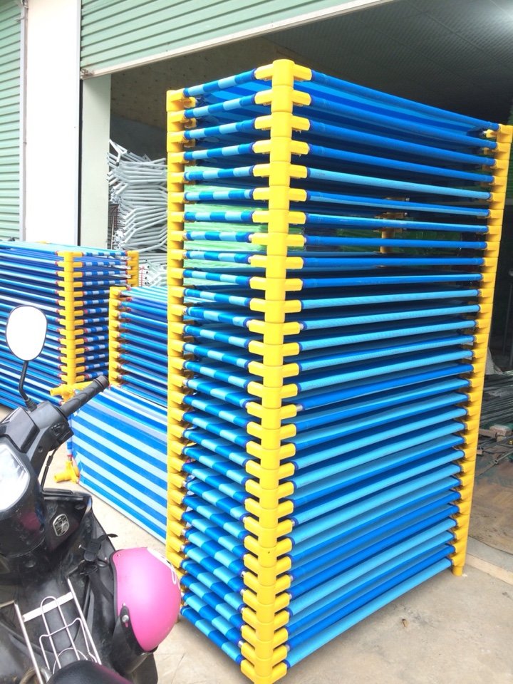 giường lưới chân tròn BB-330